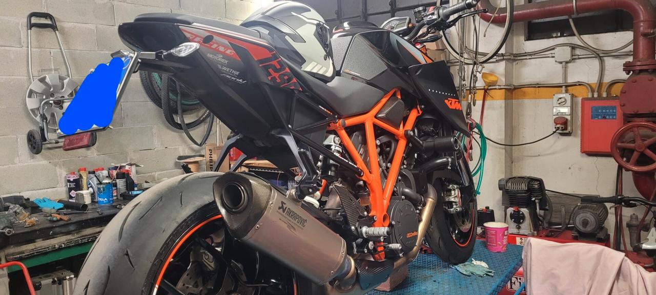 Ktm 1290 Super Duke R