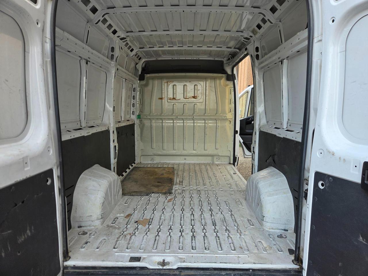 PEUGEOT Boxer 335 2.2 bluehdi 140cv S&S L2H2 + IVA