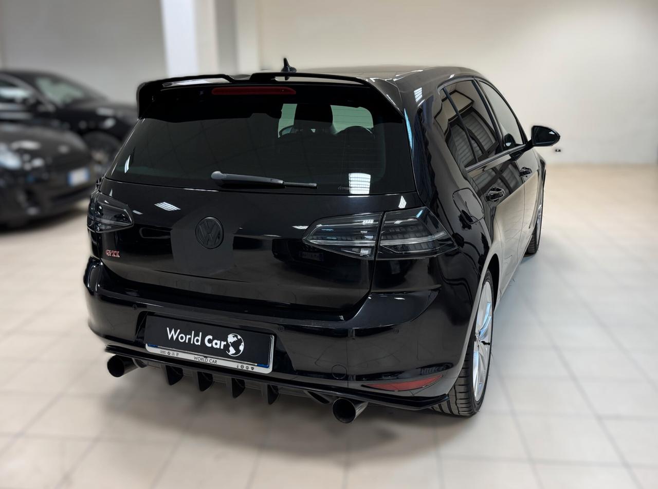 Volkswagen Golf 1.4 TSI 140 CV DSG GTI