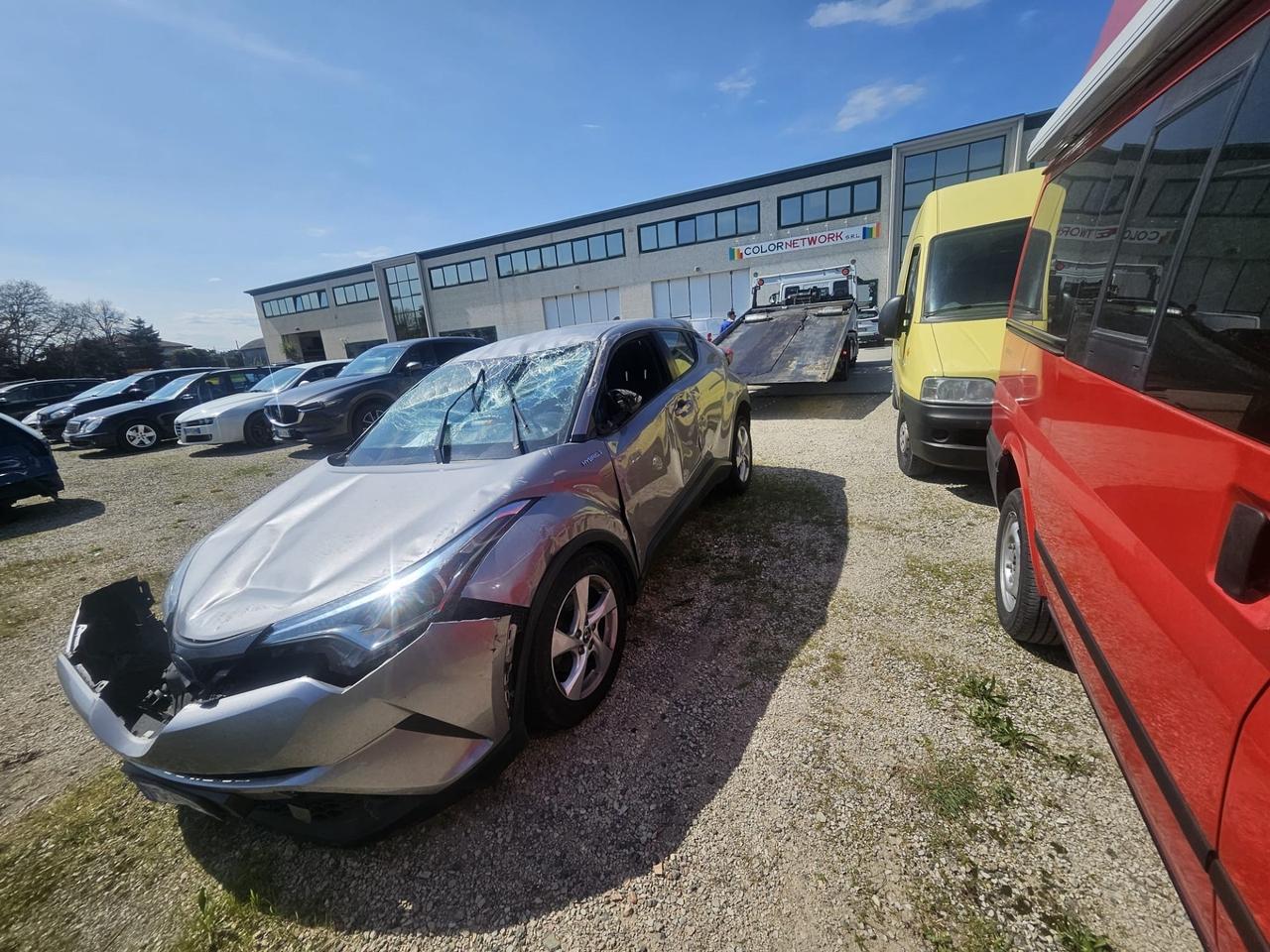 Toyota C-HR 1.8 Hybrid E-CVT Active INCIDENTATA