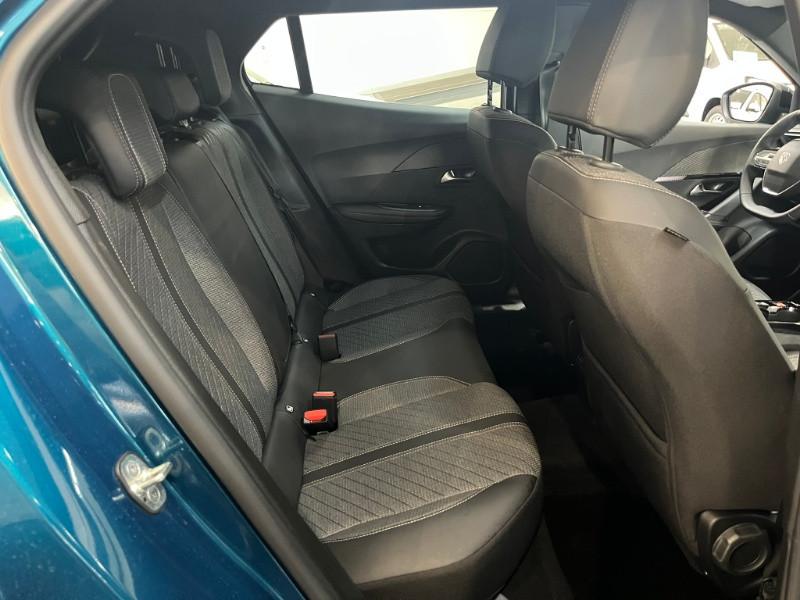 PEUGEOT 2008 PureTech 130 S&S EAT8 Allure