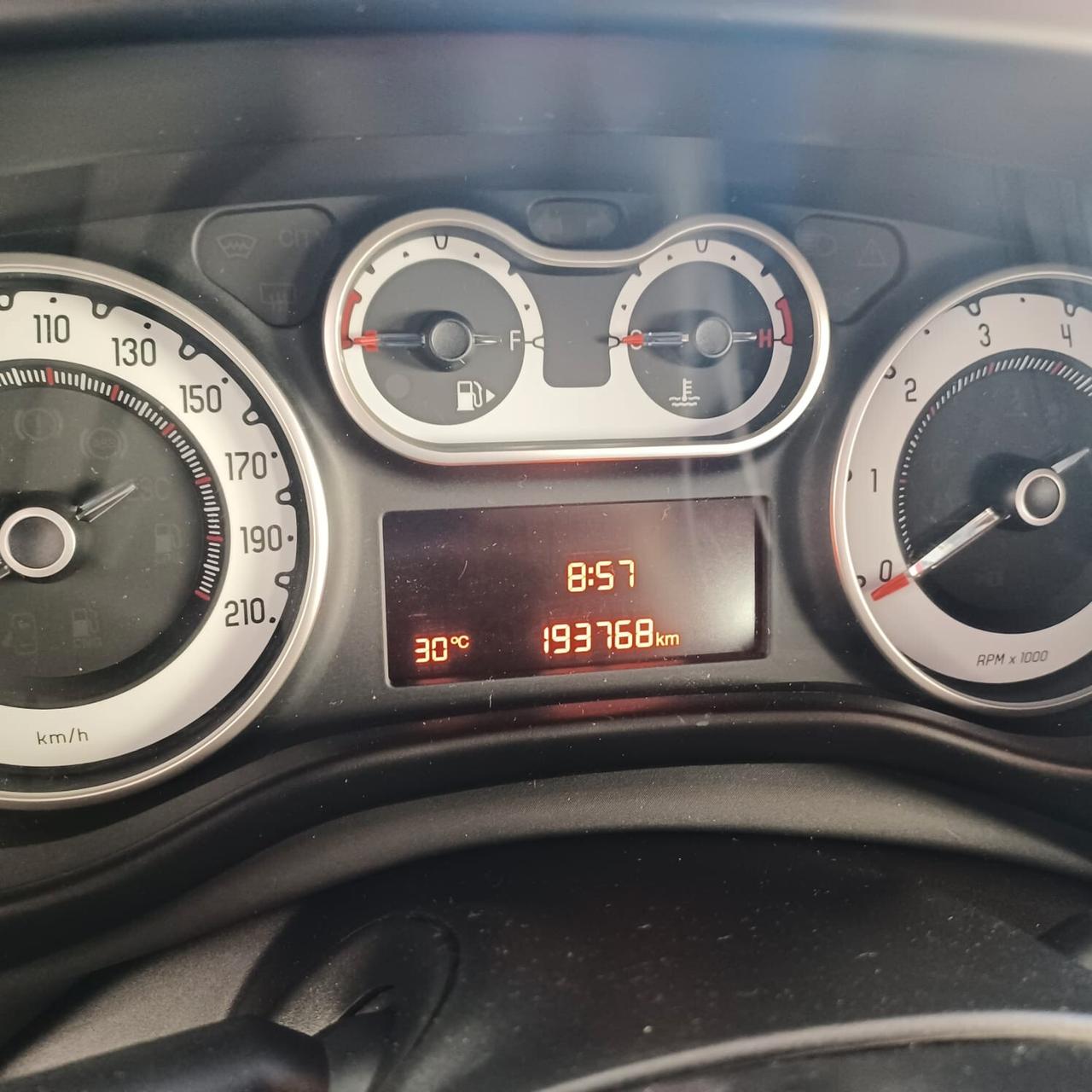 OTTIMO STATO 500L 1.3 MJTD OK NEOPATENTATI