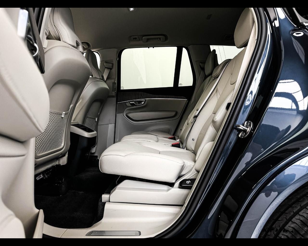 VOLVO XC90 (2014-->) - XC90 B5 (d) AWD automatico 7 posti Plus Bright