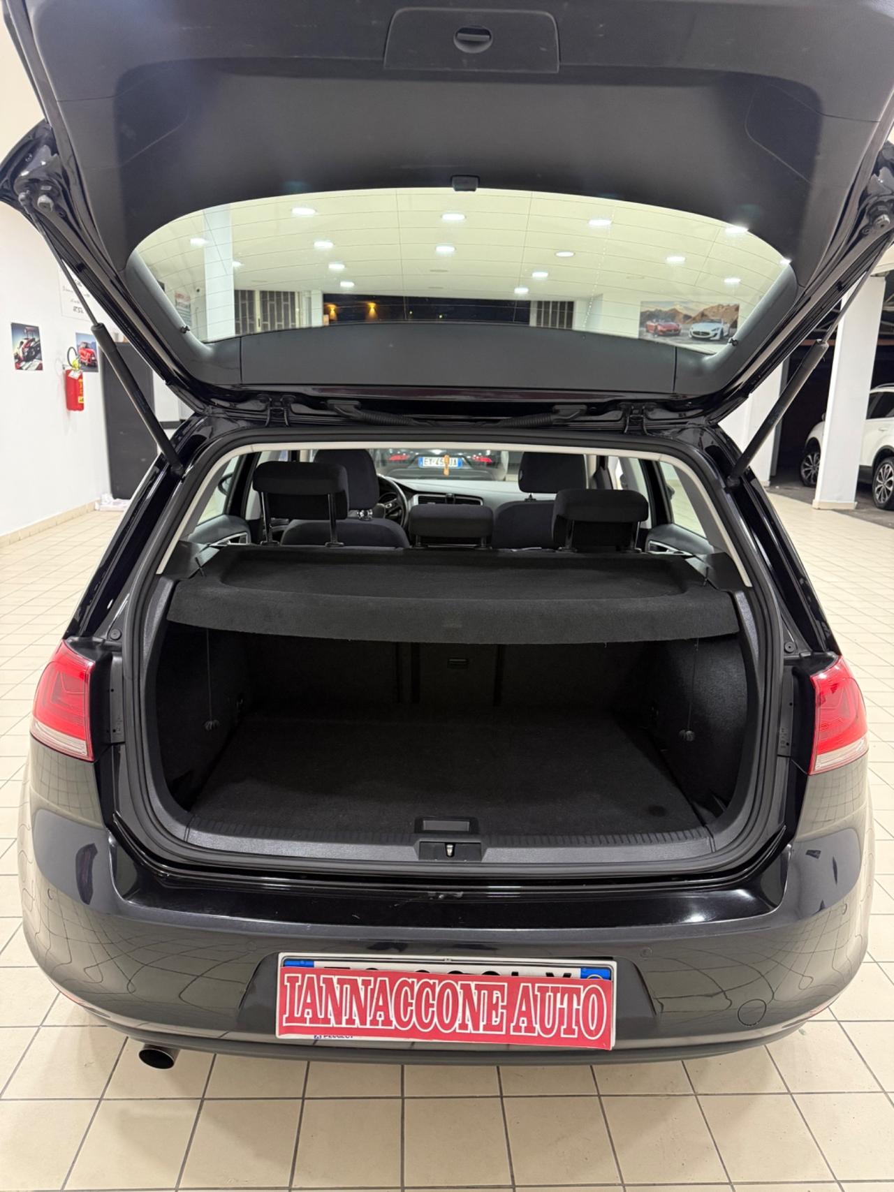 Volkswagen Golf 7 1.6 TDI 2016 full optional