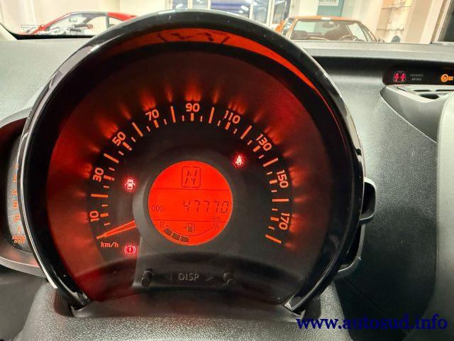 TOYOTA Aygo 1.0 VVT-i 69 CV 5 porte x-play MMT