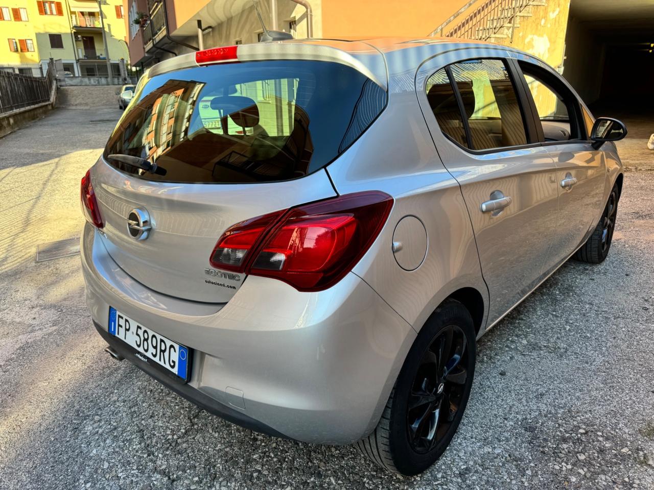 Opel Corsa 1.4 90CV GPL Tech 5 porte Innovation