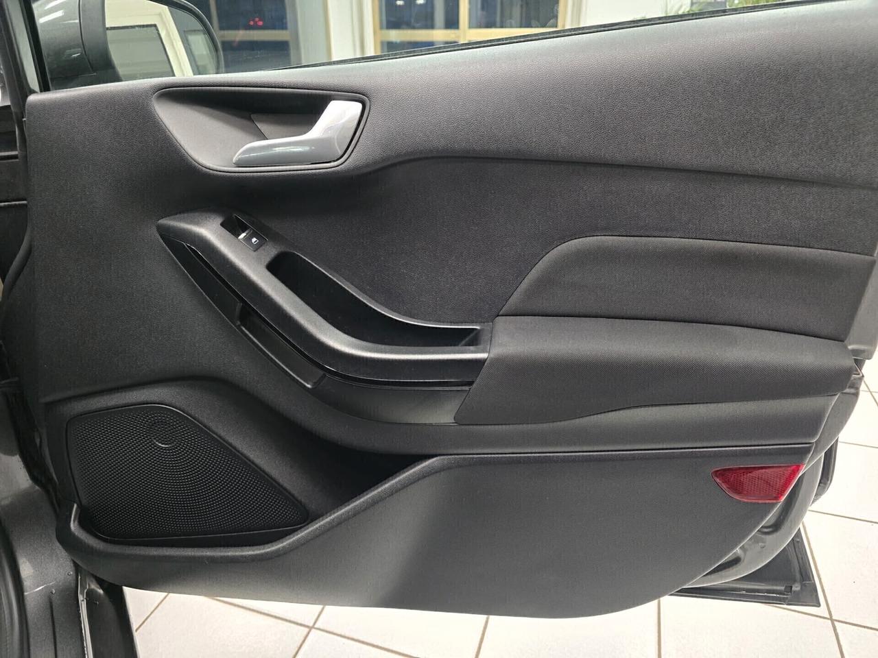 Ford Fiesta 1.5 TDCi Start&Stop 5 porte NEOPATENTATI