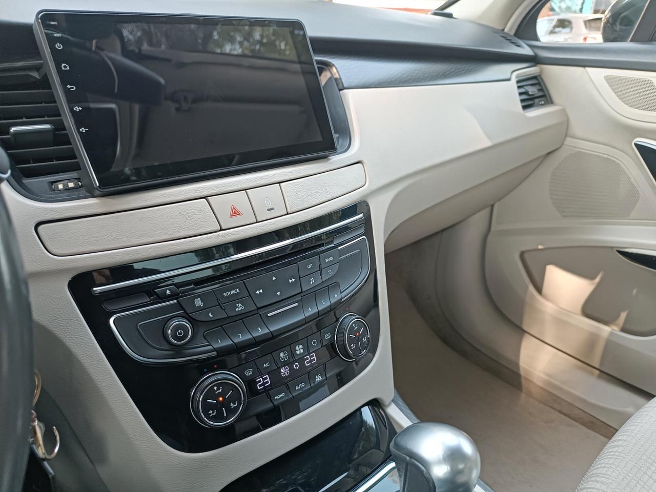Peugeot 508 1.6 e-HDi 115CV cambio robotizzato S&S SW Access