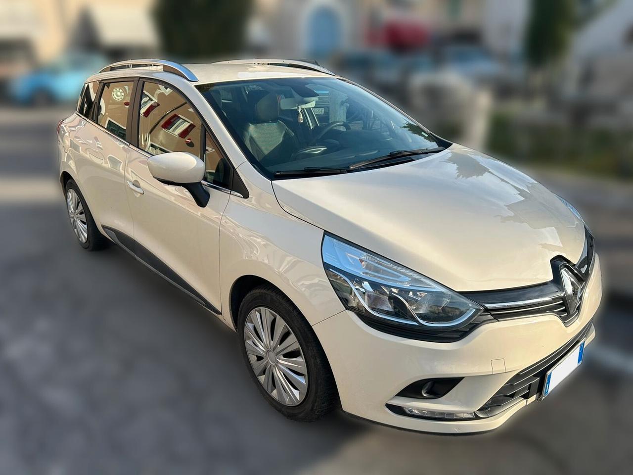 Renault Clio Sporter 0.9 tce energy 90cv ANCHE PER NEOPATENTATI
