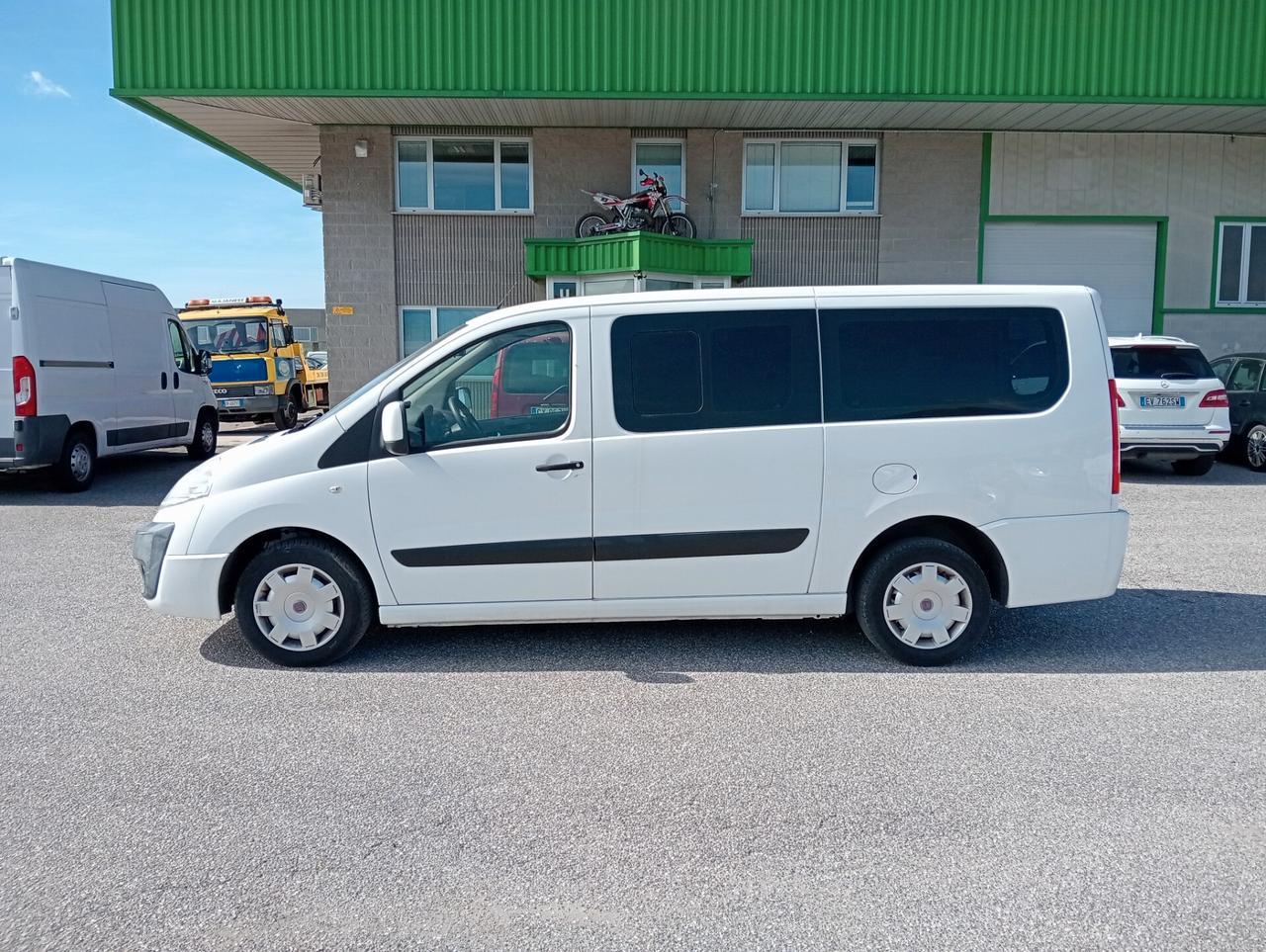 Fiat Scudo 2.0MJET 130CV PASSO LUNGO 9 POSTI VETTURA