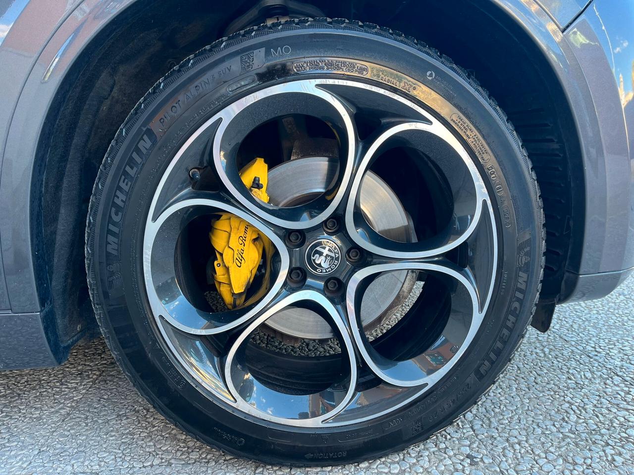 Alfa Romeo Stelvio 2.2 210 CV AT8 Q4 Veloce