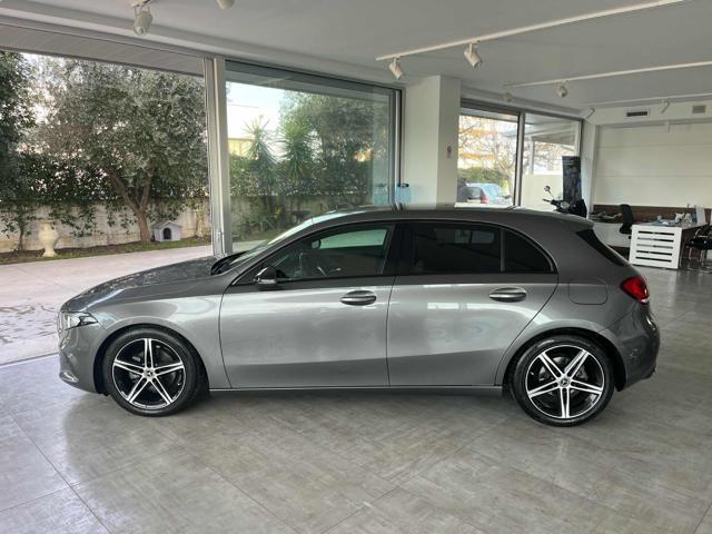 MERCEDES-BENZ A 180 d Automatic Sport Extra