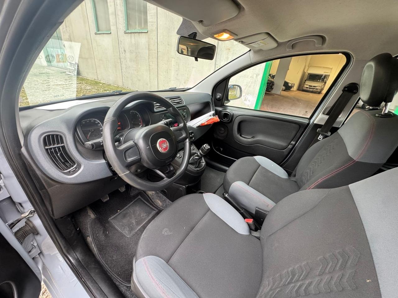 Fiat Panda 1.2 Lounge SI NEOPATENTATI 2019 EURO6B