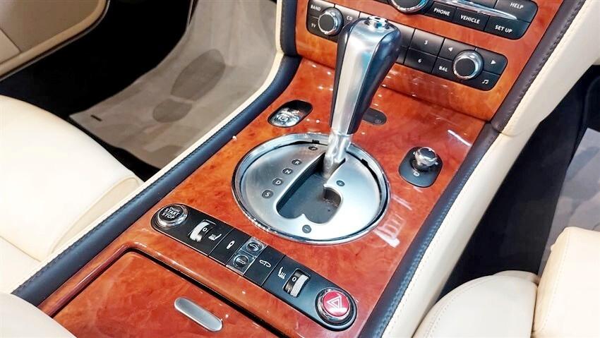 Bentley Continental GTC