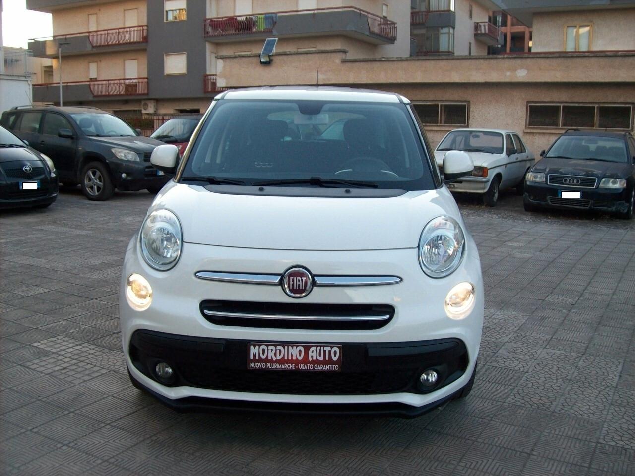 Fiat 500L Pro 1.6 MJT 120CV Lounge Navy (N1)