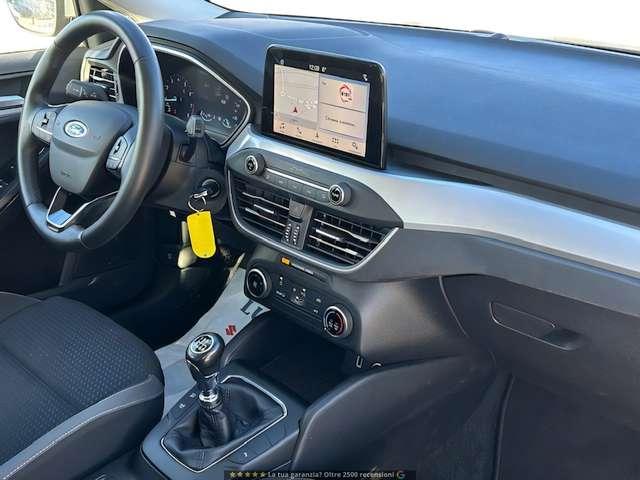 Ford Focus 1.0 EcoBoost 125cv S&S Business ST Line