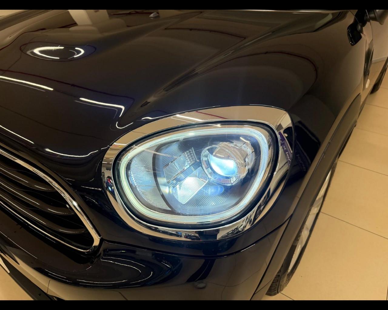 MINI Mini Countrym.(F60) - Mini 2.0 Cooper D Business Countryman Automatica