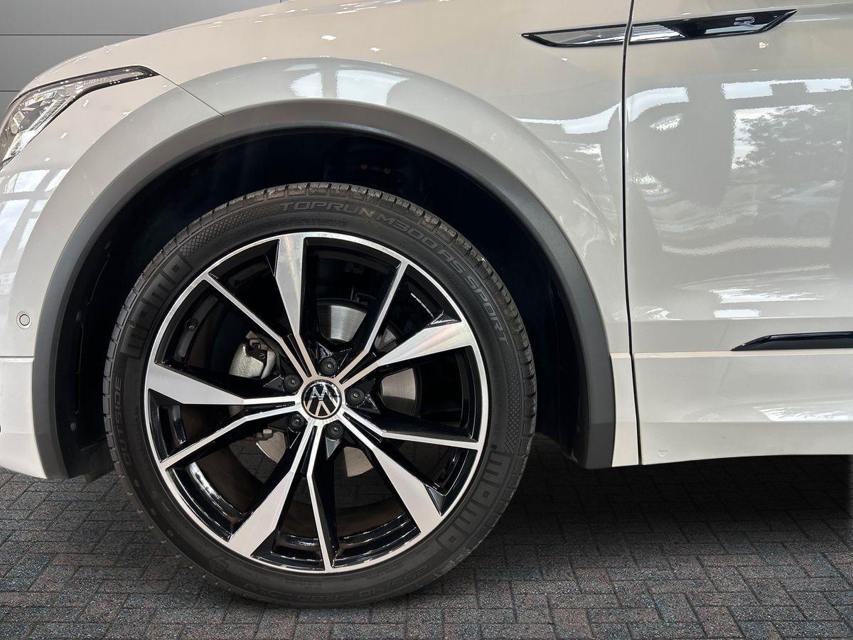 VOLKSWAGEN Tiguan II 2021 - Tiguan 2.0 tdi R-Line 150cv dsg