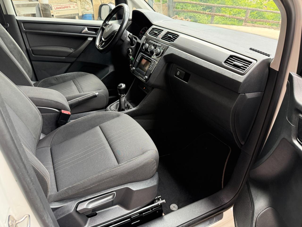 Volkswagen Caddy 2.0 TDI 122 CV 4MOTION Alltrack
