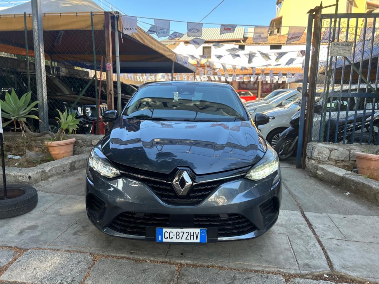 Renault Clio TCe 90 CV 5 porte Techno