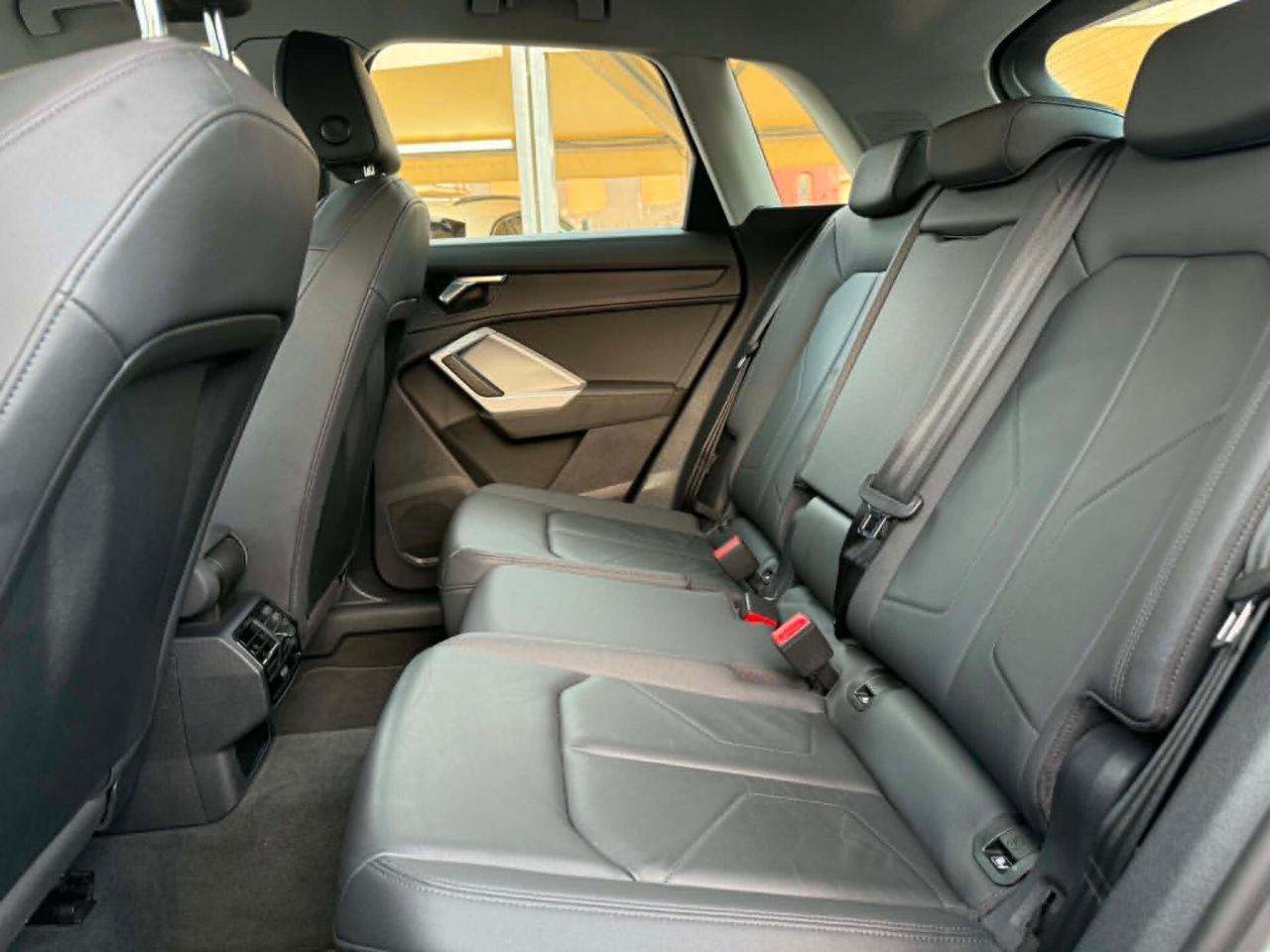 Audi Q3 35 TDI S tronic Business Advanced FULL OPTIONAL