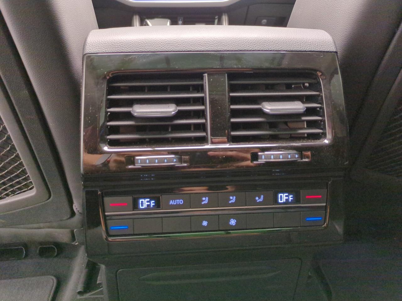 Volkswagen Touareg 3.0 V6 TSI eHybrid Elegance