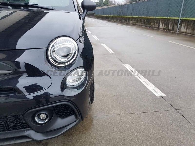 Abarth 695 695 1.4 t-jet 180cv auto