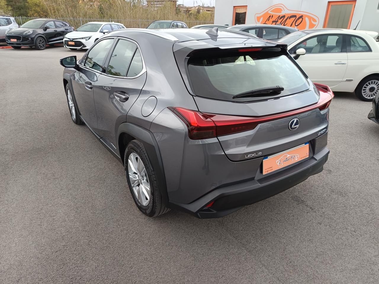 Lexus UX UX 250h 2.0 Business 2WD CVT MY20