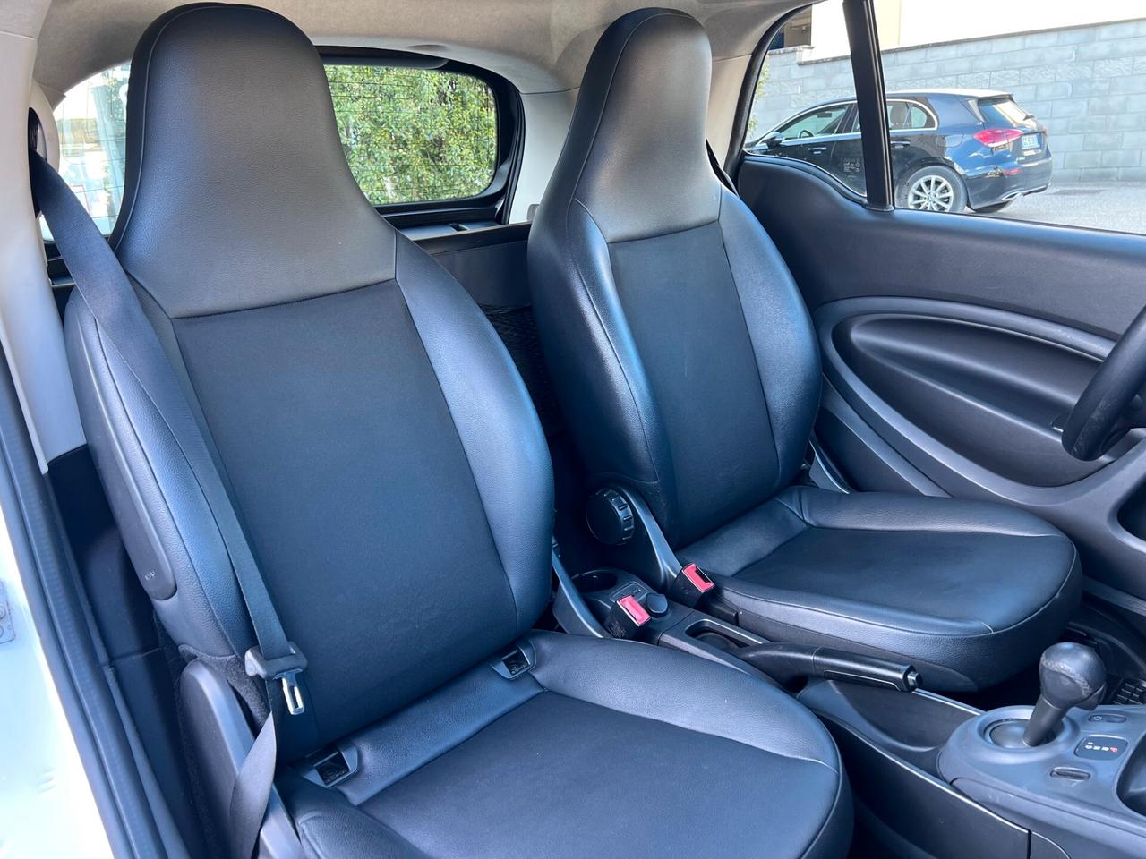 Smart ForTwo 1.0 Passion 71cv twinamic AUTOM. TETTO PANPELLE