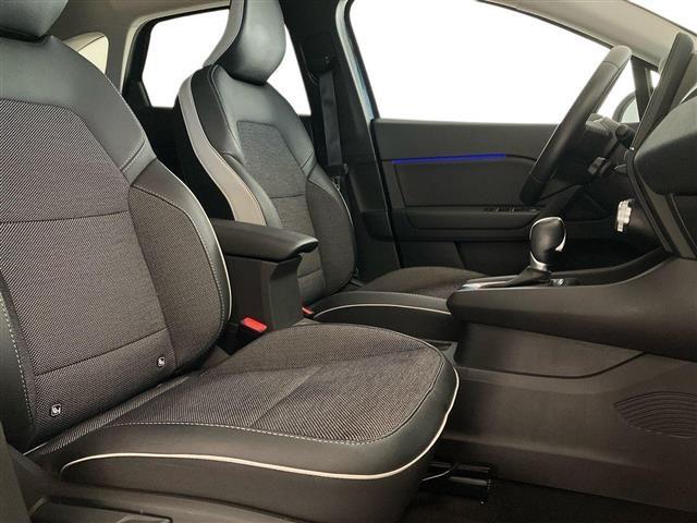 RENAULT Captur 1.6 E-Tech hybrid Intens 145cv auto