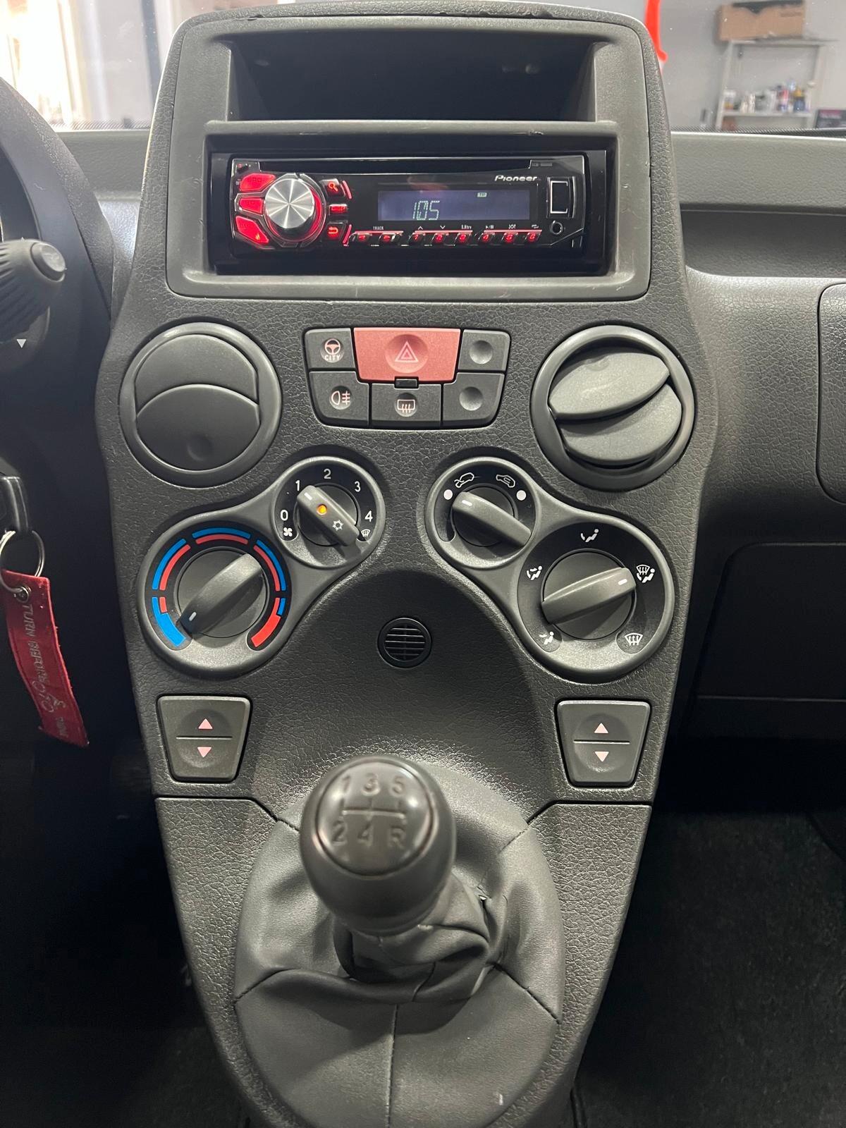 Fiat Panda 1.2 Emotion