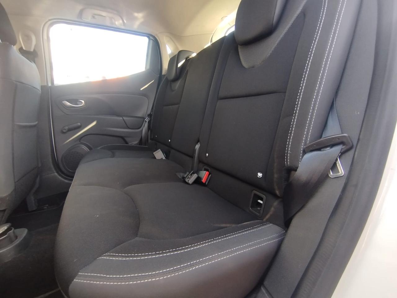 CLIO 1.2 - 73cv *PREZZO VERO* NAVI- SENSORI PARC.-IVA DEDUCIBILE