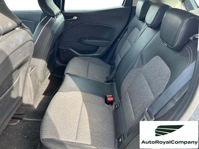 Renault Clio 1.6 Hybrid E-TECH 140cv INTENS