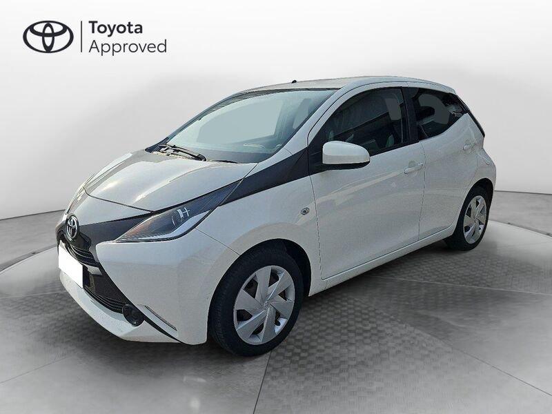 Toyota Aygo 1.0 VVT-i 69 CV 5 porte x-play