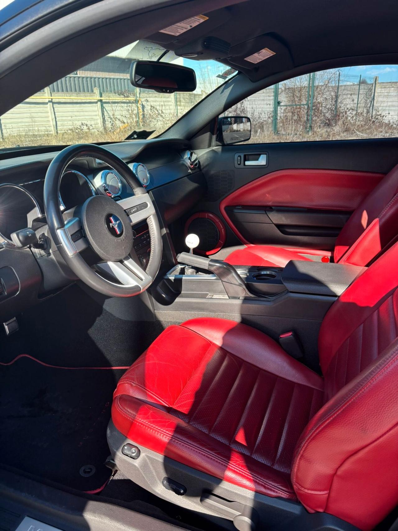 Ford Mustang PREMIUM 2008