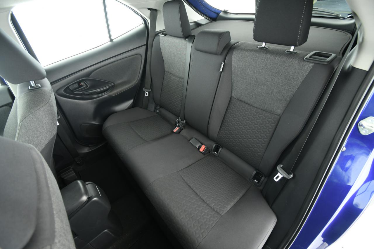 TOYOTA Yaris Cross 1.5h Business fwd 116cv e-cvt CAMERA+ACC+APP CONNECT