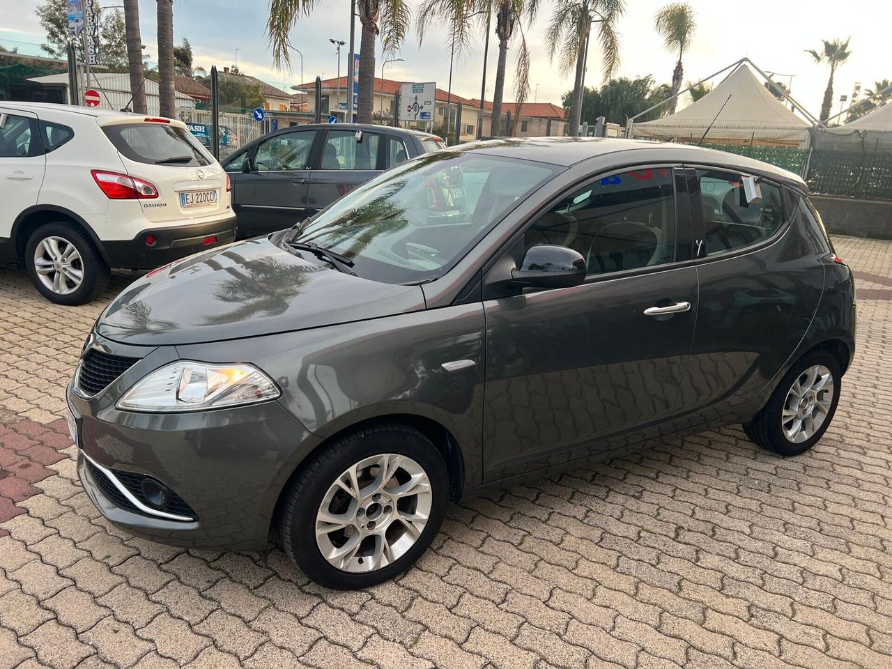 Lancia Ypsilon 1.3 MJT 16V 95 CV 5 porte S&S Platinum