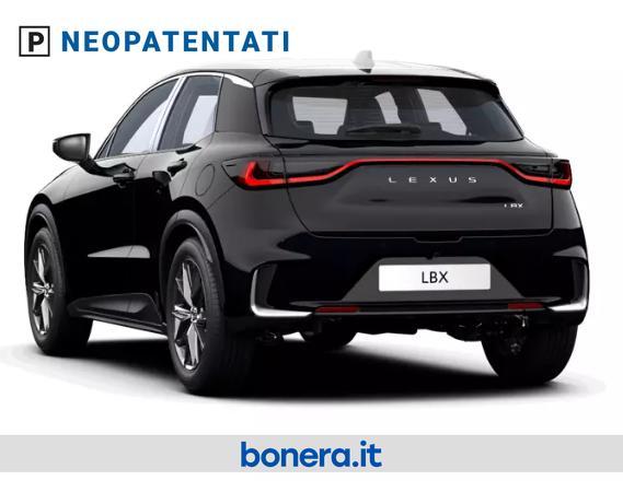 Lexus LBX 1.5 Hybrid Relax 2WD