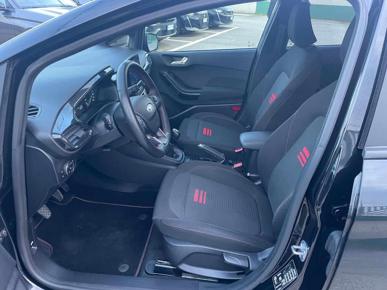 Ford Fiesta 1.0 Ecoboost Hybrid 125 CV 5 porte ST-Line