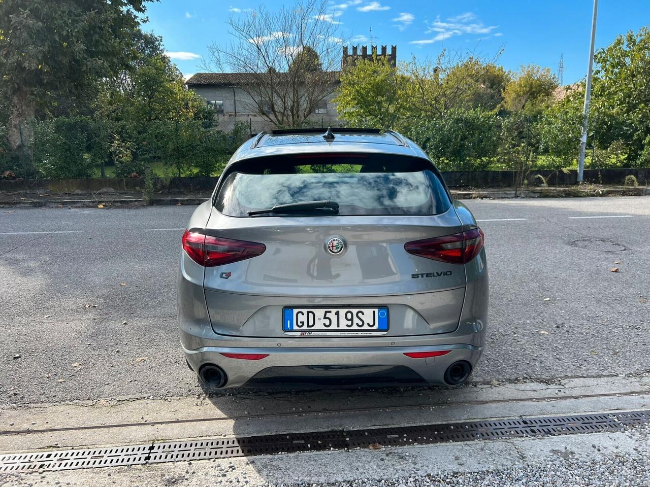 Alfa Romeo Stelvio 2.2 Turbodiesel 210 CV AT8 Q4 Veloce