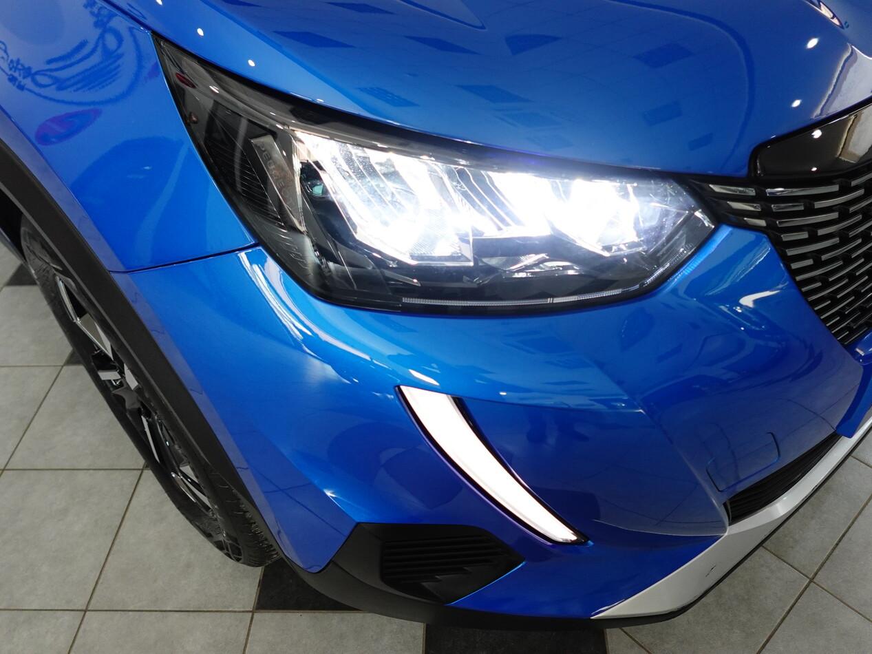 Peugeot 2008 1.2 PureTECH 100 CV ALLURE