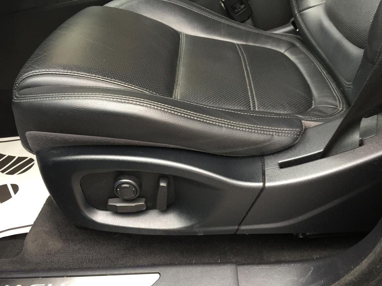 Jaguar E-Pace 2.0D 180 CV AWD aut. First Edition