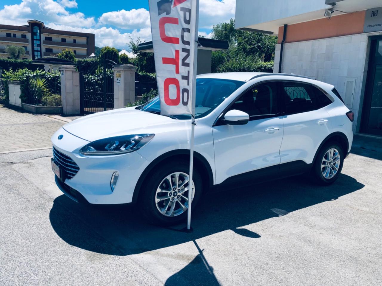 Ford Kuga 1.5 120CV AUTOM- NAVI-TELECAM-TITANIUM