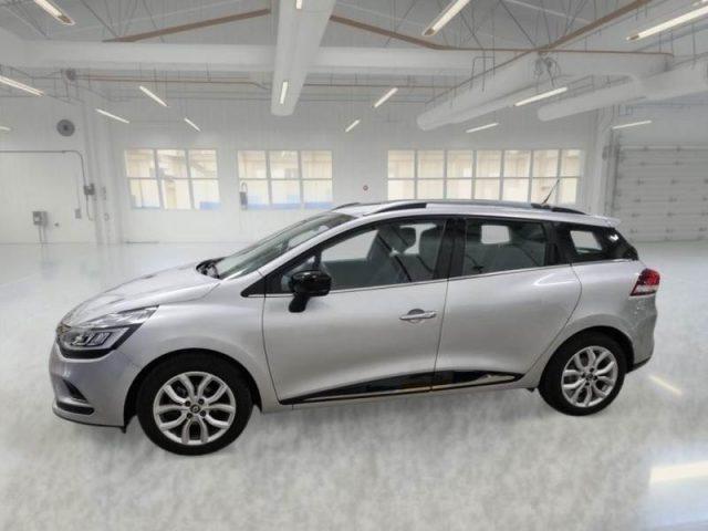 RENAULT Clio Sporter dCi 8V 90 CV Moschino Zen