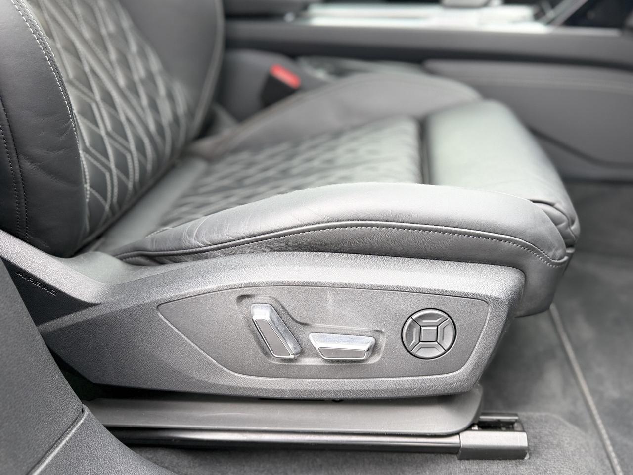 Audi Q8 e-tron Sportback 55 Quattro S Line 408 cv - 2024