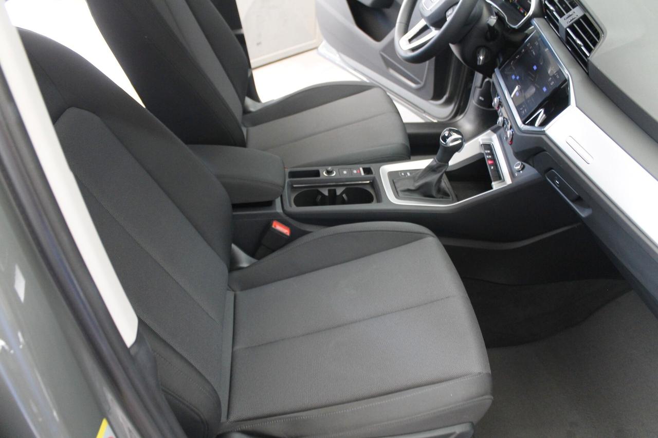 Audi Q3 35 TDI S tronic Business Advanced