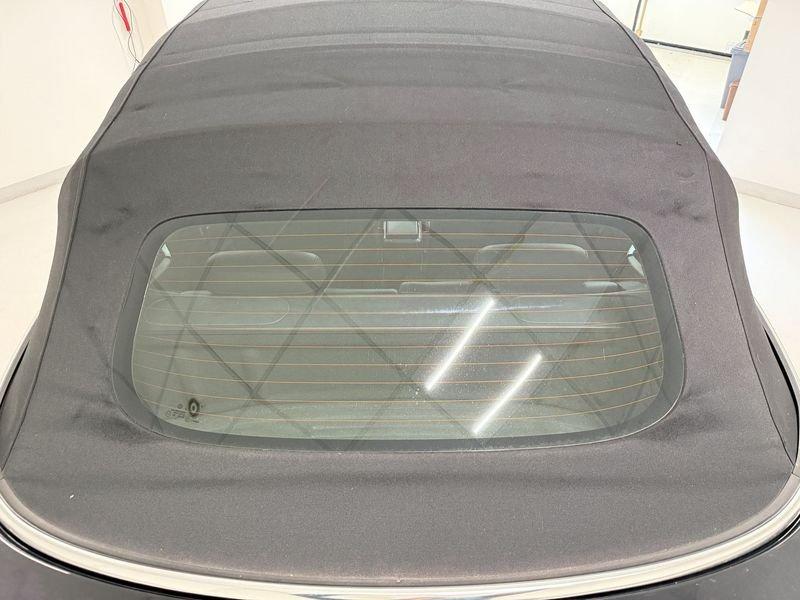 Volkswagen Maggiolino 1.6 TDI Design 50s