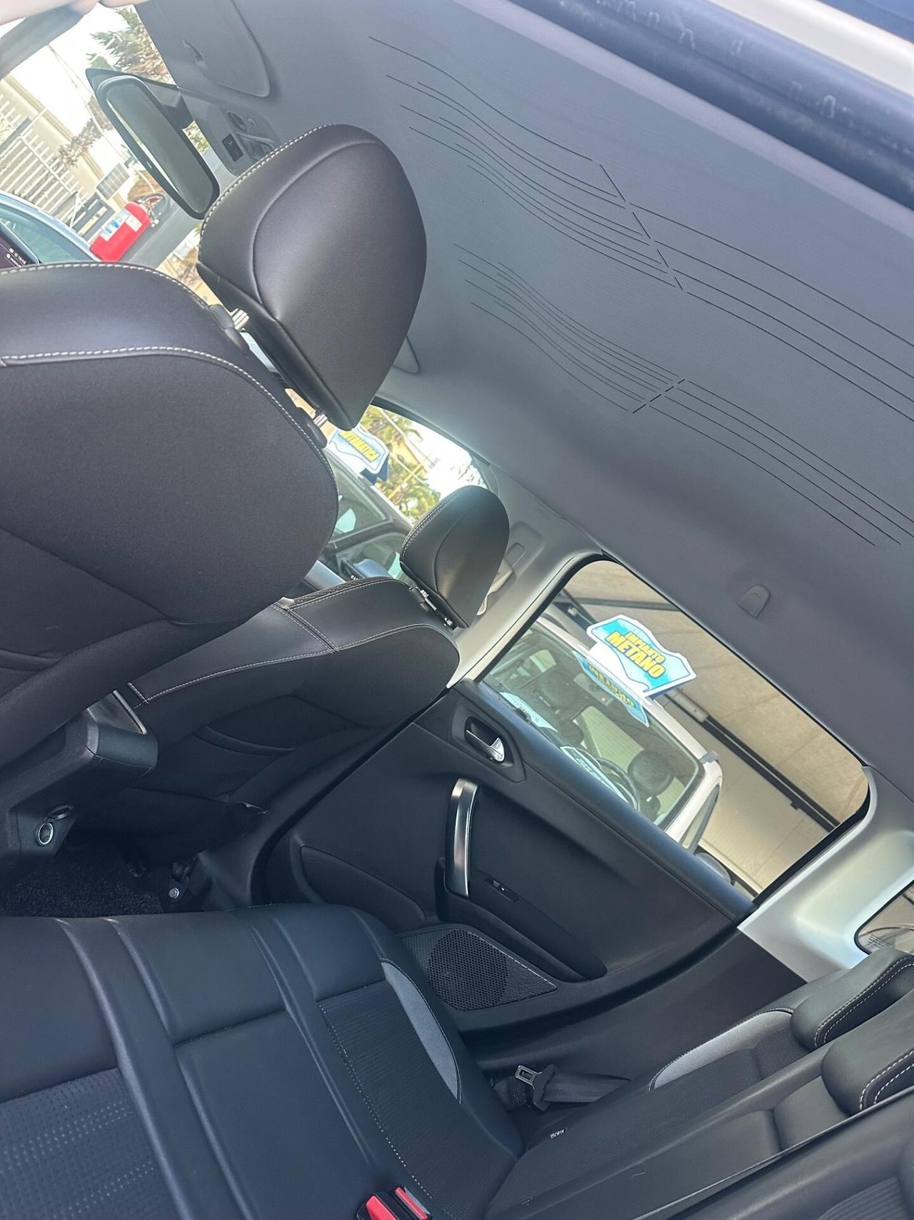 Peugeot 2008 1.6 DIESEL 120 CV 2017 - VERS. ALLURE