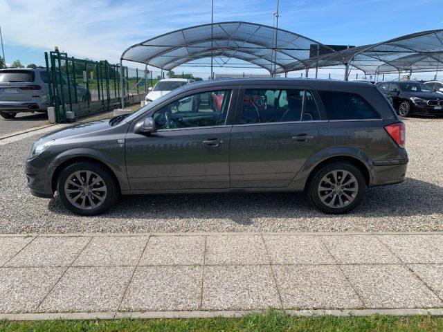 OPEL Astra 1.6 16V GPL-TECH Station Wagon Edition