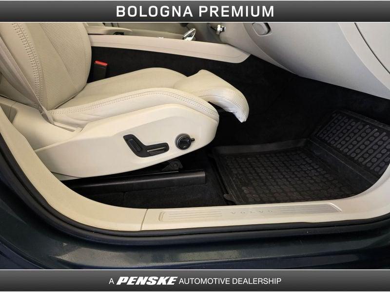 Volvo XC60 XC60 B4 (d) AWD Geartronic Inscription